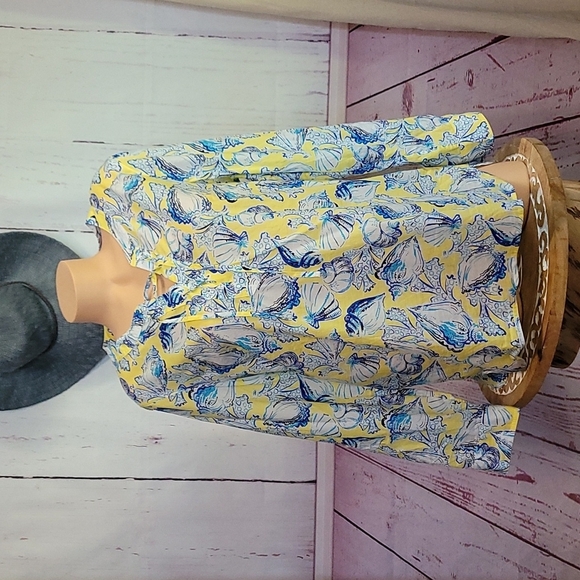 Talbots Yellow w/Blue Sea Shells Tunic Style Blouse. Size Lp 100% Cotton V-neck - Picture 7 of 17